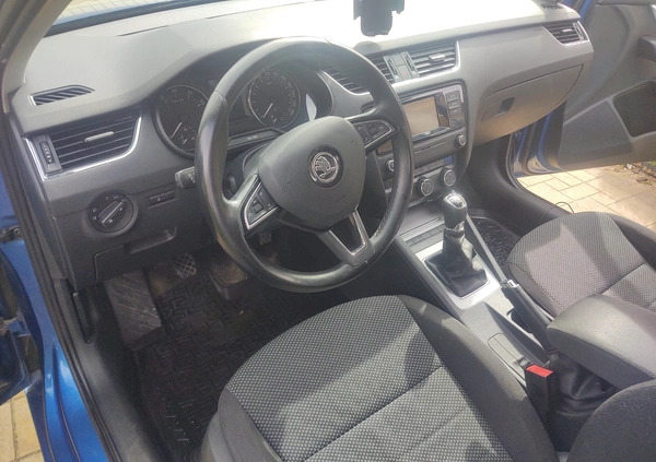 Skoda Octavia cena 31900 przebieg: 324000, rok produkcji 2015 z Gdańsk małe 781